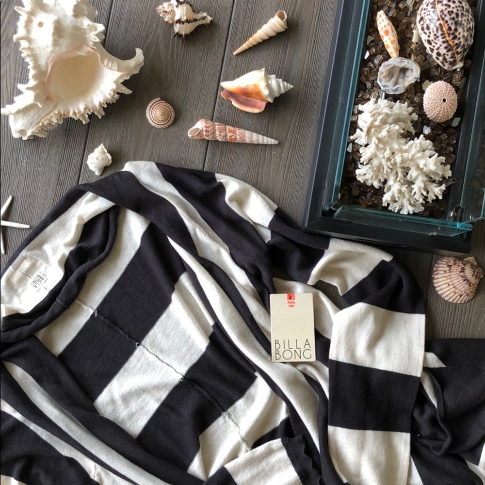 🌴💛BILLABONG- CARDIGAN SWEATER💛🌴 - Picture 3 of 7